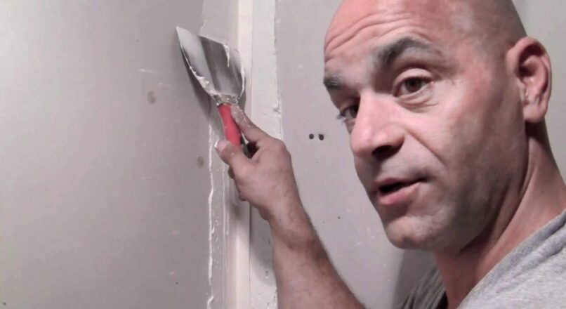 How to Tape an Inside Corner