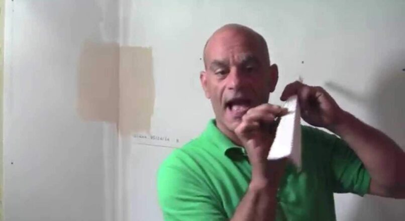 How to tape an inside drywall corner with Strait-Flex Perfect 90